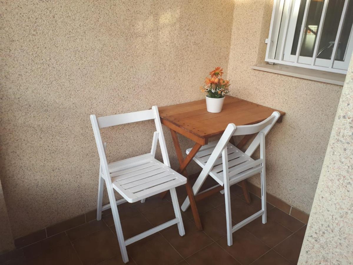 Apartamento 9 De Octubre Los Montesinos Esterno foto