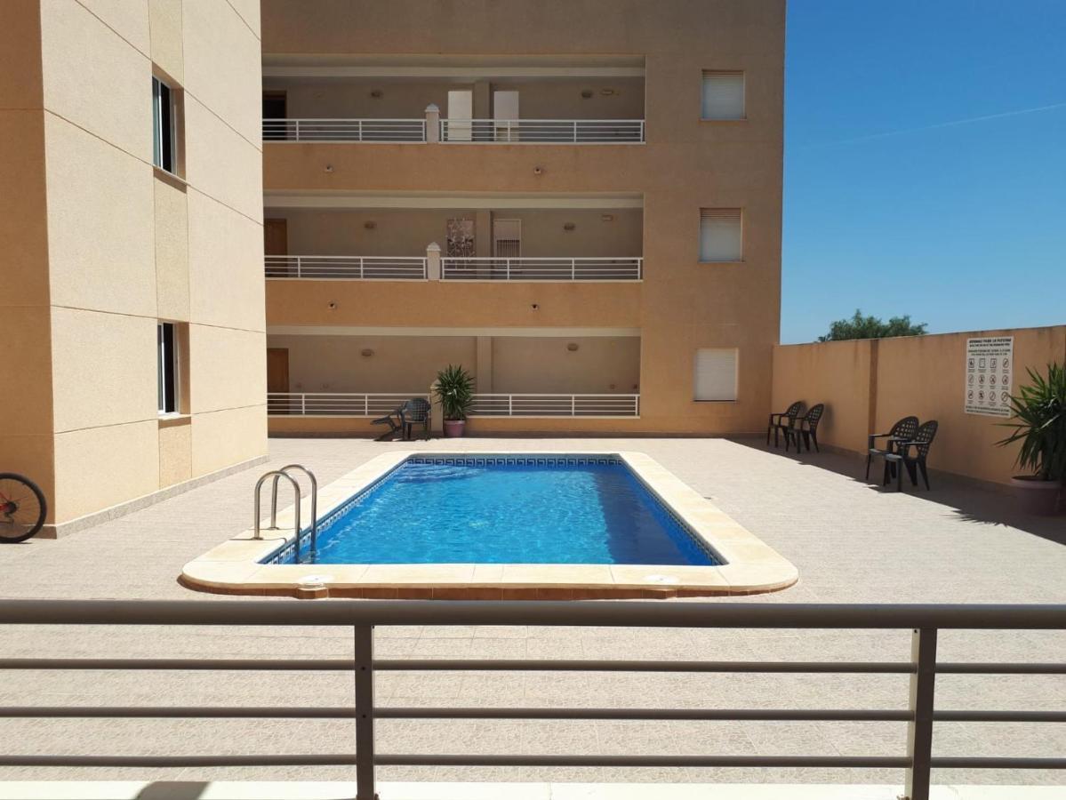 Apartamento 9 De Octubre Los Montesinos Esterno foto